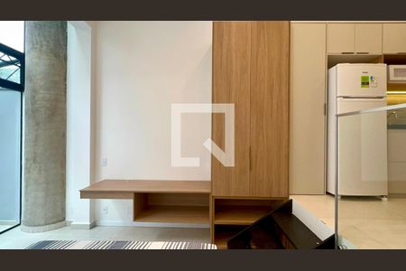 Studio de kitnet/studio para alugar com 1 quarto, 60m² em Cerqueira César, São Paulo