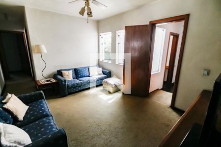 Casa à venda com 410m², 4 quartos e 4 vagas Casa à venda com 410m², 4 quartos e 4 vagasSala 3 - TV