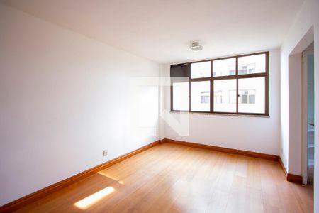 Sala de apartamento à venda com 2 quartos, 66m² em Centro, Niterói