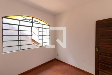 Quarto 1 de casa à venda com 4 quartos, 170m² em Minaslandia, Belo Horizonte
