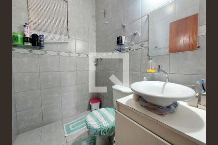 Banheiro 1 de casa à venda com 2 quartos, 300m² em Dom Bosco, Belo Horizonte