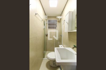 Banheiro de kitnet/studio para alugar com 1 quarto, 16m² em Mooca, São Paulo