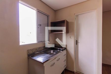 Cozinha de kitnet/studio para alugar com 1 quarto, 16m² em Mooca, São Paulo