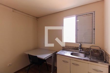 Cozinha de kitnet/studio para alugar com 1 quarto, 18m² em Mooca, São Paulo