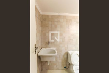 Banheiro de kitnet/studio para alugar com 1 quarto, 18m² em Mooca, São Paulo