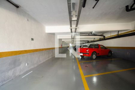 Condomínio - Garagem de casa de condomínio para alugar com 2 quartos, 60m² em Vila Carrão, São Paulo