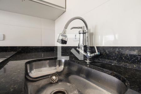 Casa de condomínio para alugar com 60m², 2 quartos e 2 vagas Casa de condomínio para alugar com 60m², 2 quartos e 2 vagasCozinha
