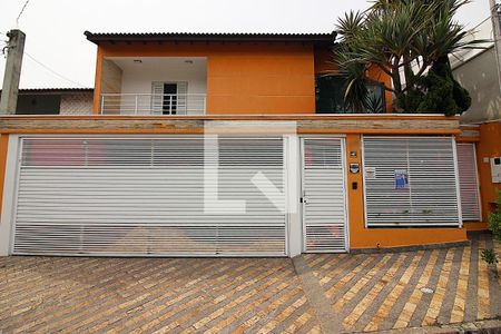 Casa à venda com 300m², 3 quartos e 4 vagasFachada