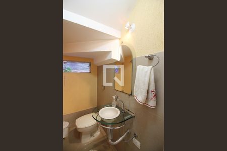 Casa à venda com 300m², 3 quartos e 4 vagasLavabo