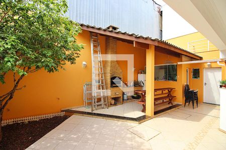 Casa à venda com 300m², 3 quartos e 4 vagasQuintal e Churrasqueira