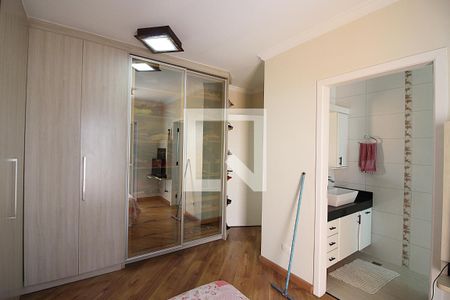 Casa à venda com 300m², 3 quartos e 4 vagasSuíte 3