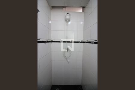 Casa à venda com 300m², 3 quartos e 4 vagasBanheiro de serviço