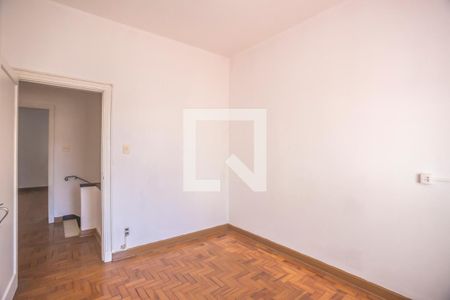 Casa à venda com 225m², 4 quartos e 2 vagasQuarto 3
