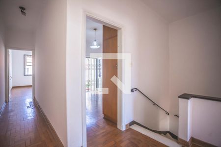 Casa à venda com 225m², 4 quartos e 2 vagasCorredor - Quartos