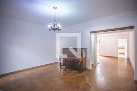 Sala de Estar de casa à venda com 4 quartos, 225m² em Mirandópolis, São Paulo
