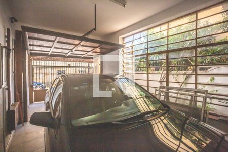 Casa à venda com 225m², 4 quartos e 2 vagasGaragem