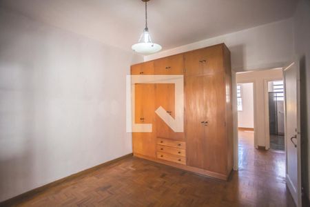 Casa à venda com 225m², 4 quartos e 2 vagasQuarto 2
