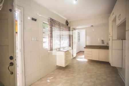 Casa à venda com 225m², 4 quartos e 2 vagasCozinha