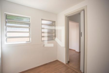 Casa à venda com 225m², 4 quartos e 2 vagasQuarto