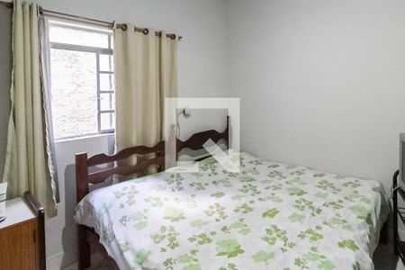 Casa à venda com 205m², 4 quartos e 2 vagasCasa 2 - Quarto 2