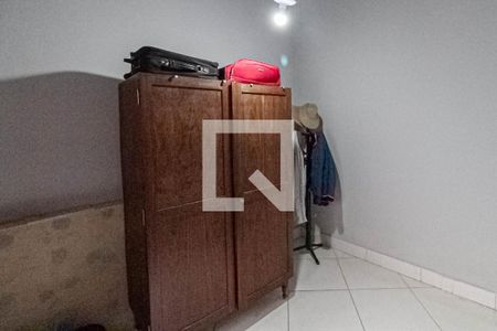 Casa à venda com 205m², 4 quartos e 2 vagasCasa 2 - Quarto 1