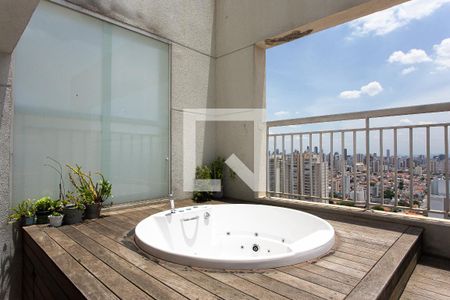 Apartamento à venda com 210m², 2 quartos e 4 vagasVaranda 