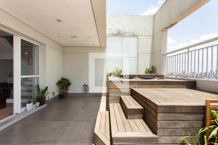 Apartamento à venda com 210m², 2 quartos e 4 vagasVaranda 