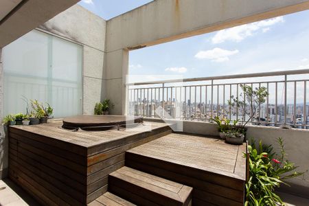 Apartamento à venda com 210m², 2 quartos e 4 vagasVaranda 