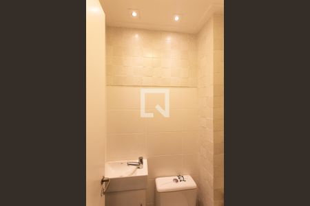 Apartamento à venda com 210m², 2 quartos e 4 vagasBanheiro de Serviço