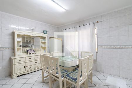 Casa para alugar com 162m², 3 quartos e 2 vagas Casa para alugar com 162m², 3 quartos e 2 vagasCopa