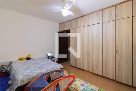 Casa para alugar com 162m², 3 quartos e 2 vagas Casa para alugar com 162m², 3 quartos e 2 vagasSuíte