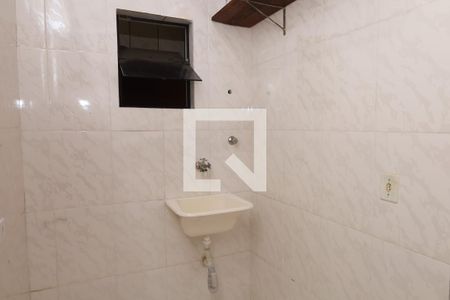 Casa para alugar com 80m², 2 quartos e 2 vagasLavanderia