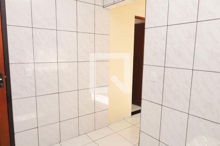 Casa para alugar com 80m², 2 quartos e 2 vagasCozinha