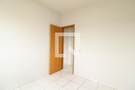 Quarto 2 de apartamento para alugar com 2 quartos, 53m² em Morumbi, Uberlândia