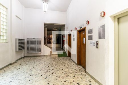 Studio à venda com 30m², 1 quarto e sem vagaElevadores