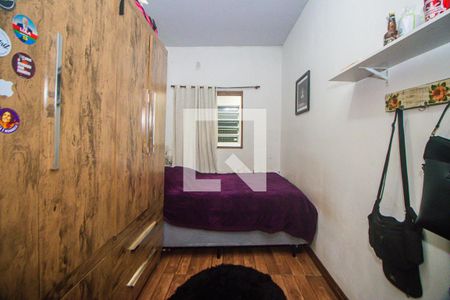 Quarto 2 de casa à venda com 3 quartos, 110m² em Costa E Silva, Porto Alegre