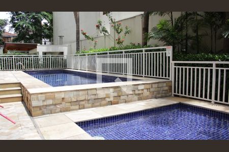 Apartamento para alugar com 49m², 2 quartos e 1 vagaÁrea comum - Piscina