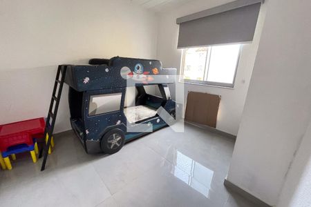 Quarto de apartamento para alugar com 2 quartos, 55m² em Santa Cruz da Serra, Duque de Caxias