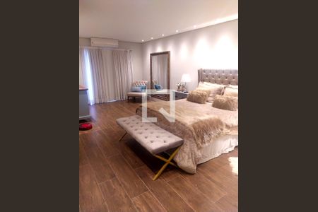 Casa à venda com 170m², 3 quartos e 2 vagas Casa à venda com 170m², 3 quartos e 2 vagasSuíte