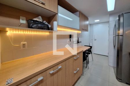 Apartamento à venda com 114m², 4 quartos e 2 vagasCozinha
