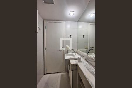 Apartamento à venda com 114m², 4 quartos e 2 vagasBanheiro Social