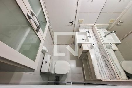 Apartamento à venda com 114m², 4 quartos e 2 vagasBanheiro Social