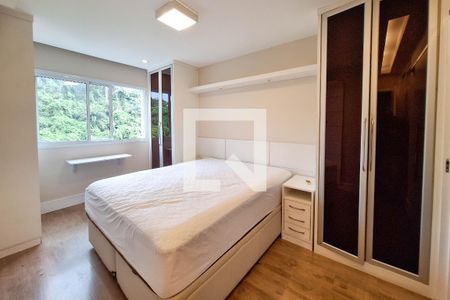 Apartamento à venda com 114m², 4 quartos e 2 vagasSuíte