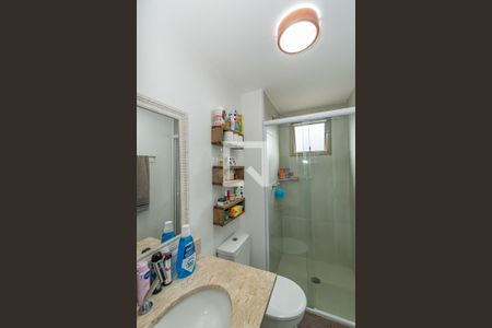Apartamento à venda com 75m², 3 quartos e 2 vagas Apartamento à venda com 75m², 3 quartos e 2 vagasBanheiro Corredor