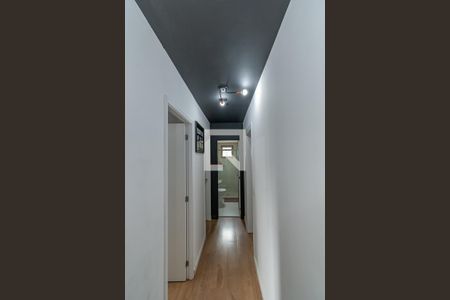 Apartamento à venda com 75m², 3 quartos e 2 vagas Apartamento à venda com 75m², 3 quartos e 2 vagasCorredor