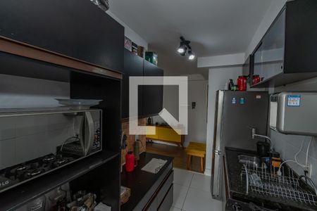 Apartamento à venda com 75m², 3 quartos e 2 vagas Apartamento à venda com 75m², 3 quartos e 2 vagasCozinha e Área de Serviço