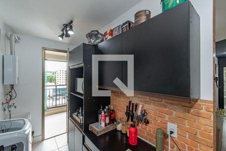 Apartamento à venda com 75m², 3 quartos e 2 vagas Apartamento à venda com 75m², 3 quartos e 2 vagasCozinha e Área de Serviço