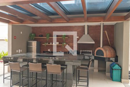 Apartamento à venda com 75m², 3 quartos e 2 vagas Apartamento à venda com 75m², 3 quartos e 2 vagasÁrea comum - Churrasqueira