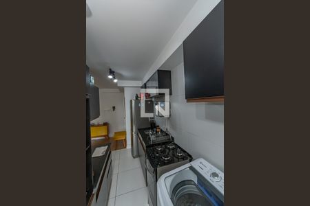 Apartamento à venda com 75m², 3 quartos e 2 vagas Apartamento à venda com 75m², 3 quartos e 2 vagasCozinha e Área de Serviço
