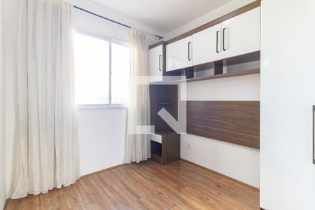 Quarto 1 de apartamento para alugar com 2 quartos, 32m² em Parque Fongaro, São Paulo